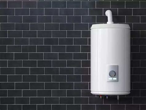 4 Signs Your Water Heater is About to Explode